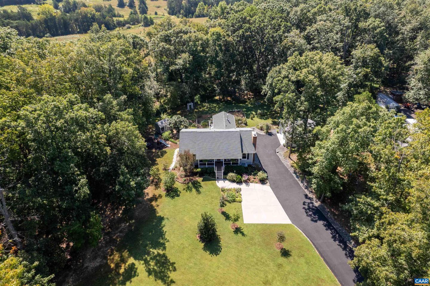 4553 WOODS EDGE RD, CHARLOTTESVILLE, Virginia 22974, 3 Bedrooms Bedrooms, ,3 BathroomsBathrooms,Residential,For sale,4553 WOODS EDGE RD,668848 MLS # 668848