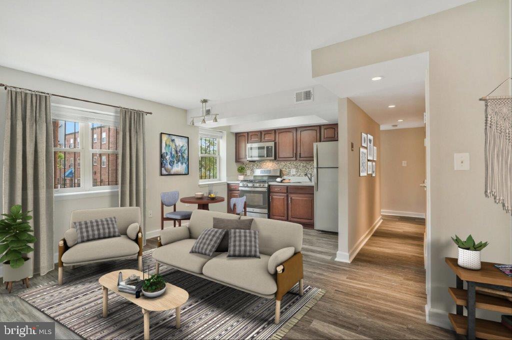 2900 POMEROY SE #101, WASHINGTON, District Of Columbia 20020, 1 Bedroom Bedrooms, 5 Rooms Rooms,1 BathroomBathrooms,Residential,For sale,2900 POMEROY SE #101,DCDC2097766 MLS # DCDC2097766