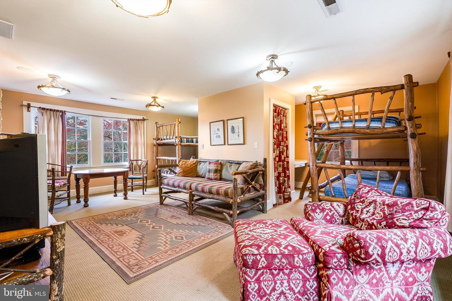 1068 SHEEP MEADOW RD, HOT SPRINGS, Virginia 24445, 5 Bedrooms Bedrooms, ,5 BathroomsBathrooms,Residential,For sale,1068 SHEEP MEADOW RD,VABT2000030 MLS # VABT2000030