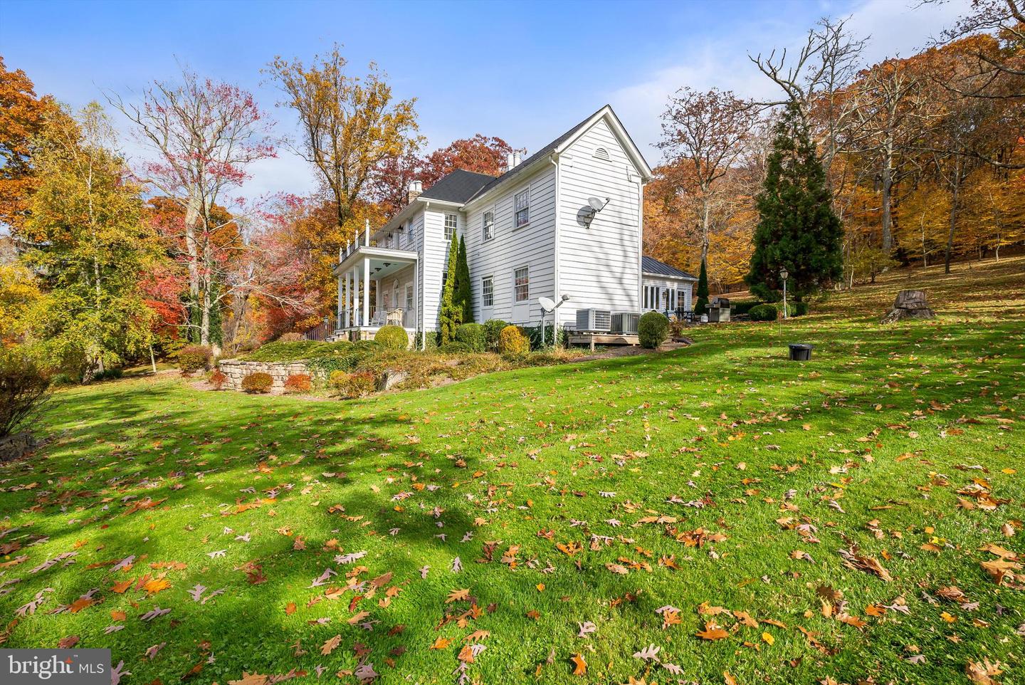 1068 SHEEP MEADOW RD, HOT SPRINGS, Virginia 24445, 5 Bedrooms Bedrooms, ,5 BathroomsBathrooms,Residential,For sale,1068 SHEEP MEADOW RD,VABT2000030 MLS # VABT2000030