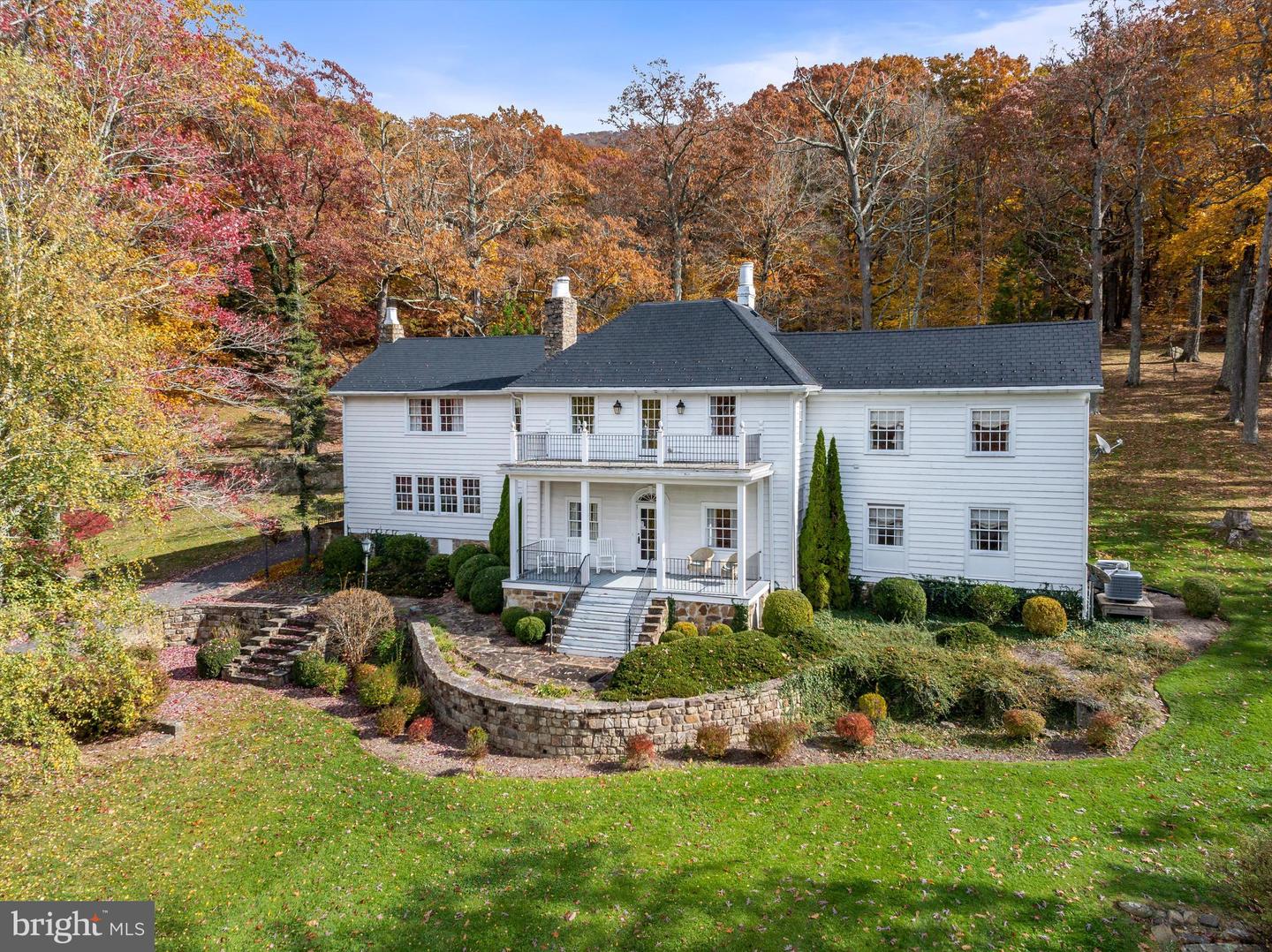 1068 SHEEP MEADOW RD, HOT SPRINGS, Virginia 24445, 5 Bedrooms Bedrooms, ,5 BathroomsBathrooms,Residential,For sale,1068 SHEEP MEADOW RD,VABT2000030 MLS # VABT2000030