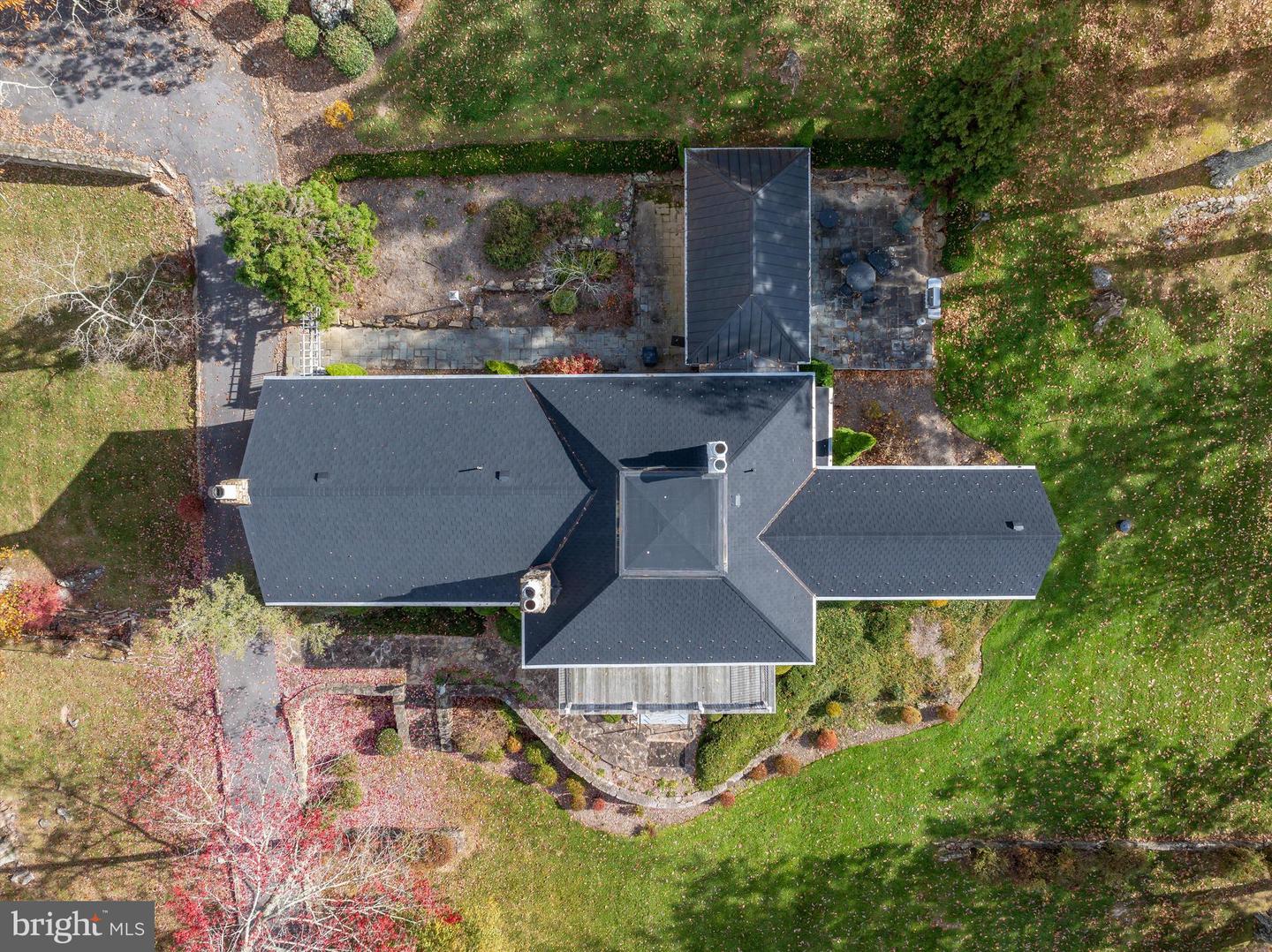 1068 SHEEP MEADOW RD, HOT SPRINGS, Virginia 24445, 5 Bedrooms Bedrooms, ,5 BathroomsBathrooms,Residential,For sale,1068 SHEEP MEADOW RD,VABT2000030 MLS # VABT2000030