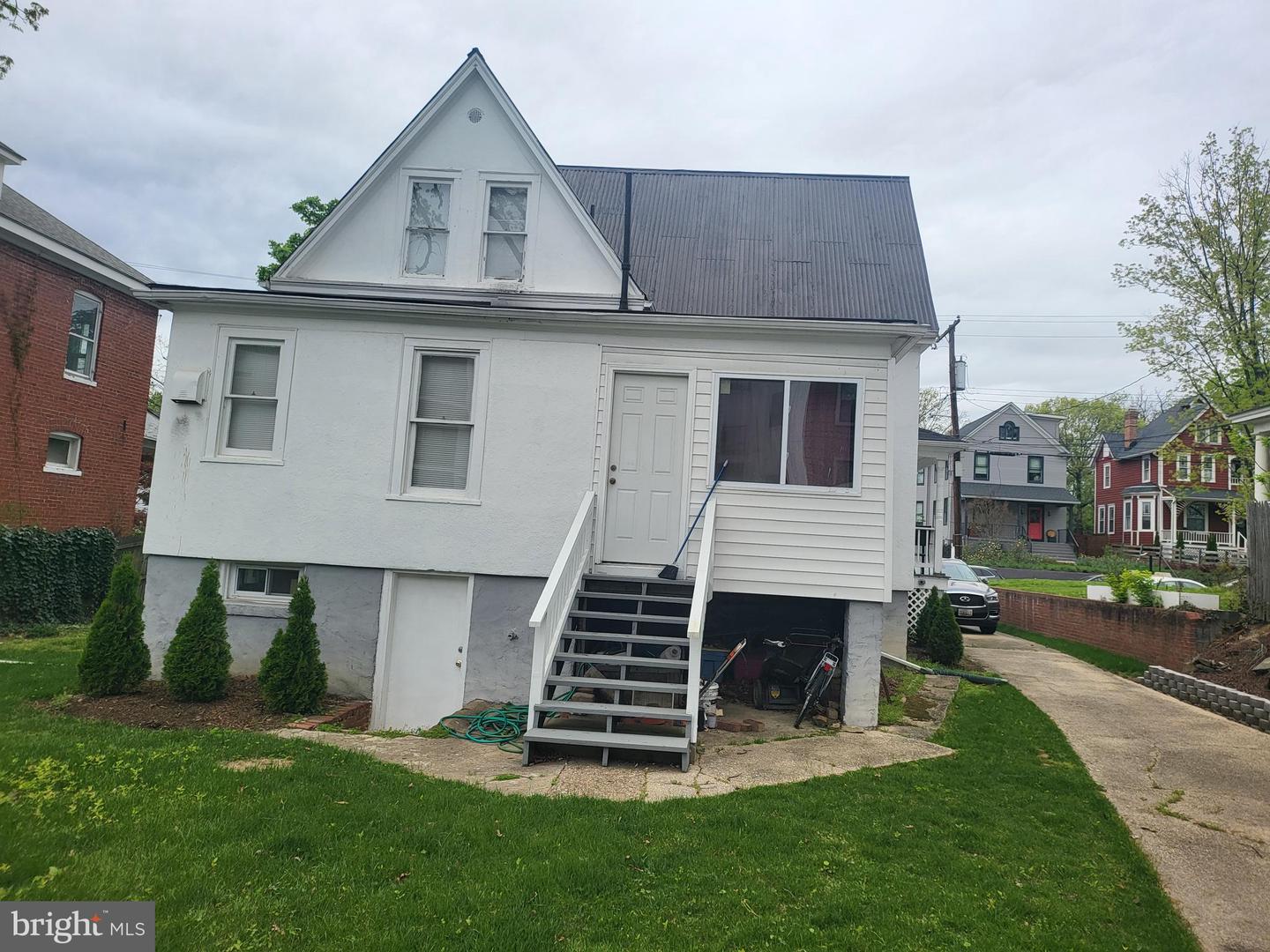 7123 CHESTNUT ST NW, WASHINGTON, District Of Columbia 20012, 4 Bedrooms Bedrooms, ,1 BathroomBathrooms,Residential,For sale,7123 CHESTNUT ST NW,DCDC2196646 MLS # DCDC2196646