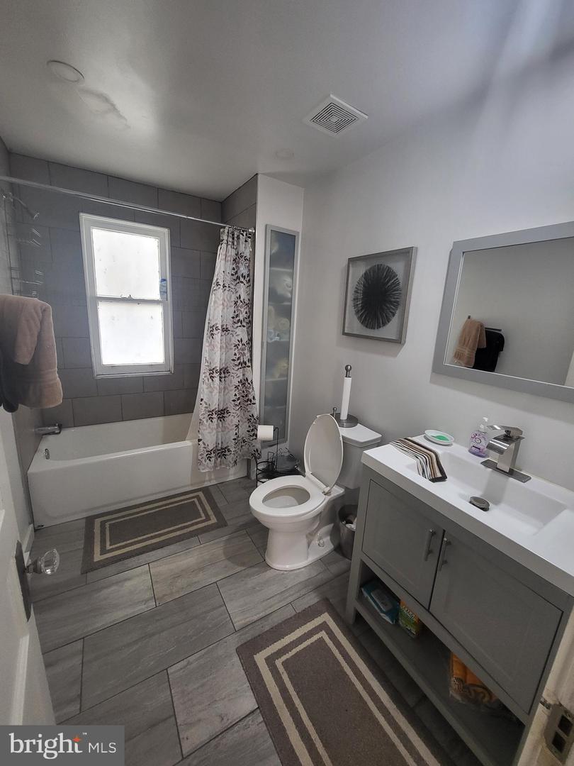 7123 CHESTNUT ST NW, WASHINGTON, District Of Columbia 20012, 4 Bedrooms Bedrooms, ,1 BathroomBathrooms,Residential,For sale,7123 CHESTNUT ST NW,DCDC2196646 MLS # DCDC2196646