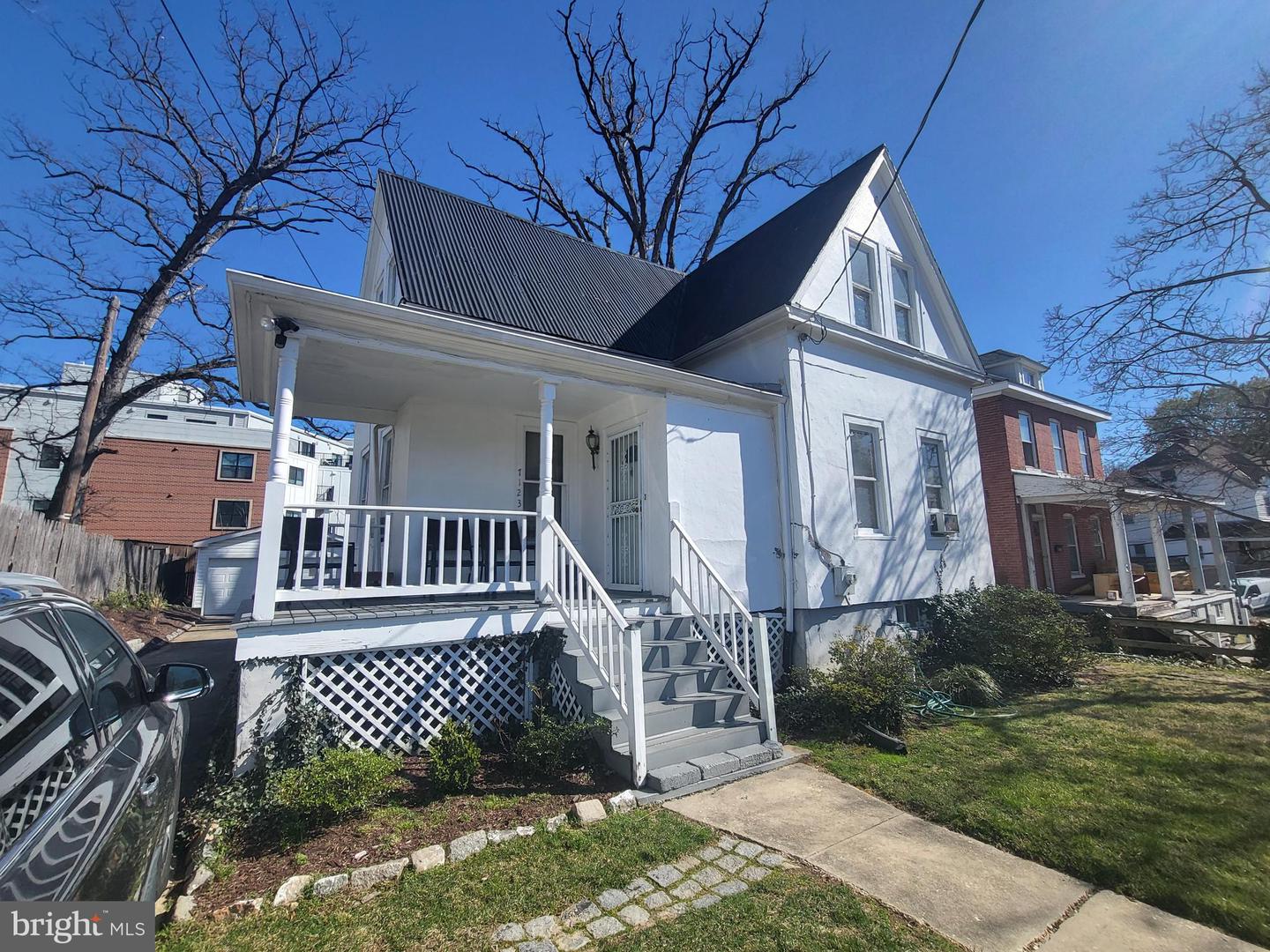 7123 CHESTNUT ST NW, WASHINGTON, District Of Columbia 20012, 4 Bedrooms Bedrooms, ,1 BathroomBathrooms,Residential,For sale,7123 CHESTNUT ST NW,DCDC2196646 MLS # DCDC2196646