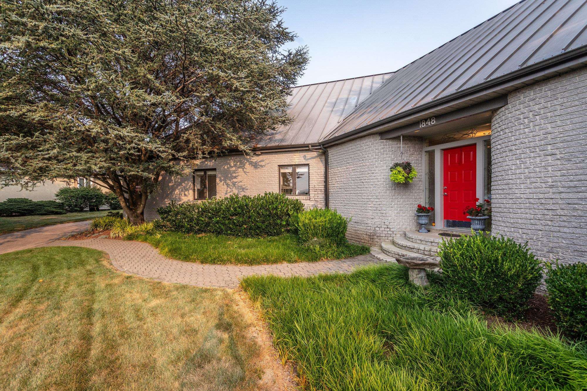 1848 COLLEGE AVE, HARRISONBURG, Virginia 22802, 3 Bedrooms Bedrooms, ,3 BathroomsBathrooms,Residential,1848 COLLEGE AVE,668867 MLS # 668867