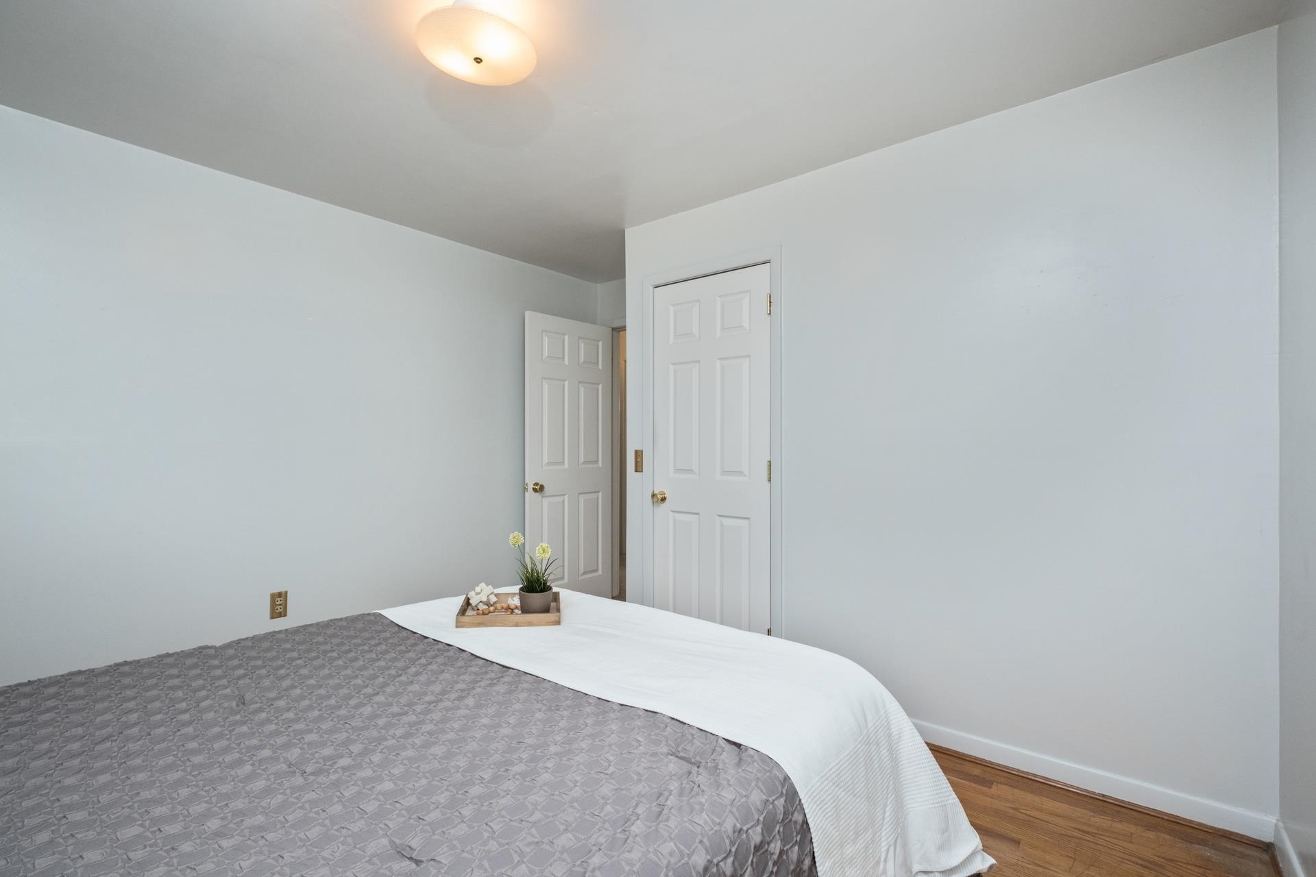 2508 S SHARLAINE DR, STAUNTON, Virginia 24401, 4 Bedrooms Bedrooms, ,1 BathroomBathrooms,Residential,2508 S SHARLAINE DR,668869 MLS # 668869
