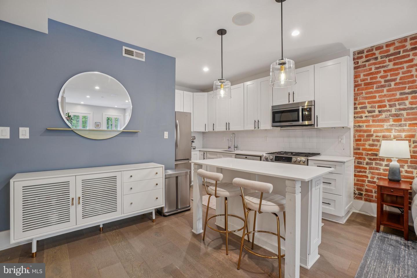 1682 IRVING ST NW #2, WASHINGTON, District Of Columbia 20010, 2 Bedrooms Bedrooms, ,2 BathroomsBathrooms,Residential,For sale,1682 IRVING ST NW #2,DCDC2210892 MLS # DCDC2210892