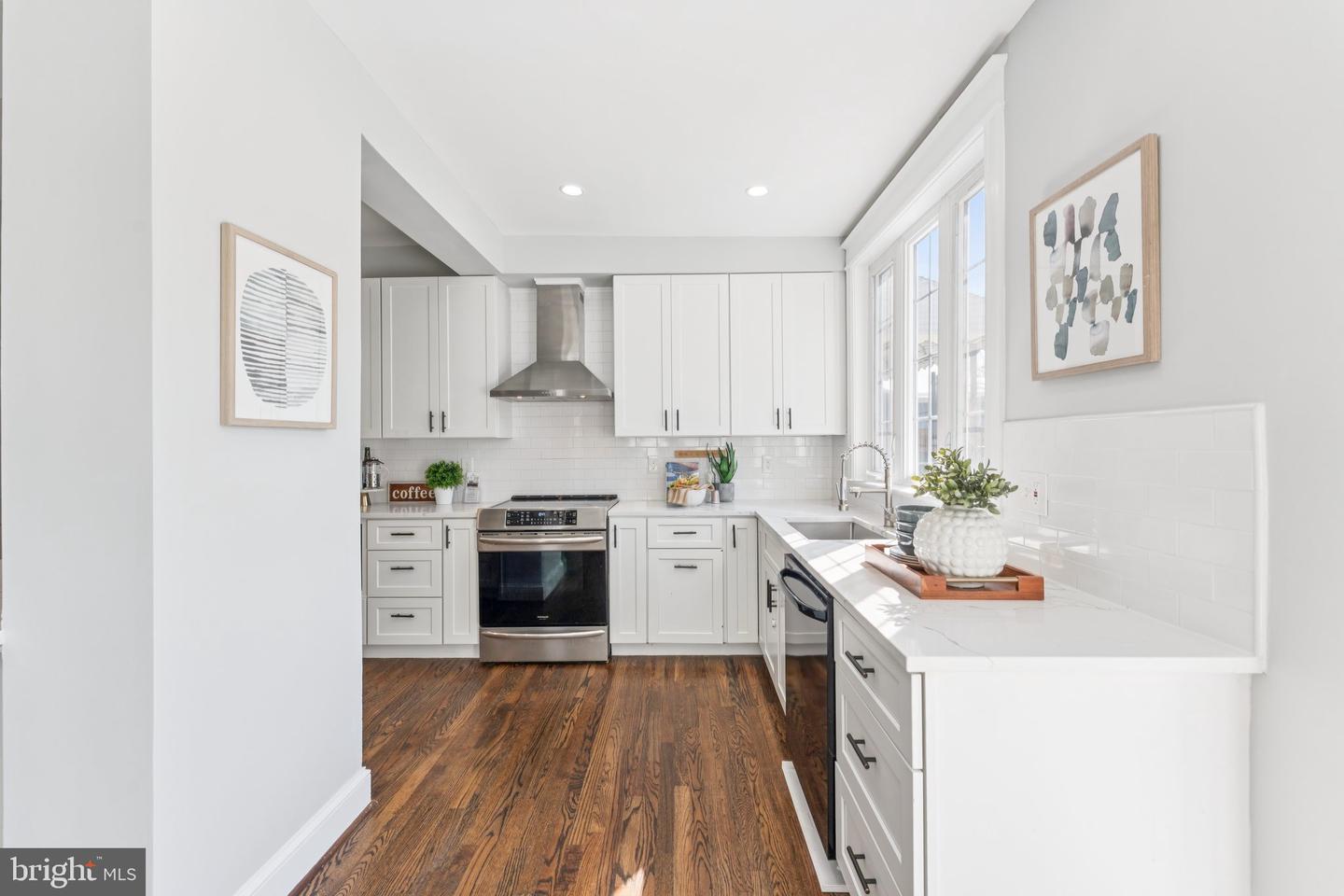 1617 OTIS ST NE, WASHINGTON, District Of Columbia 20018, 4 Bedrooms Bedrooms, ,3 BathroomsBathrooms,Residential,For sale,1617 OTIS ST NE,DCDC2211908 MLS # DCDC2211908 1617 OTIS ST NE, WASHINGTON, District Of Columbia 20018, 4 Bedrooms Bedrooms, ,3 BathroomsBathrooms,Residential,For sale,1617 OTIS ST NE,DCDC2211908 MLS # DCDC2211908