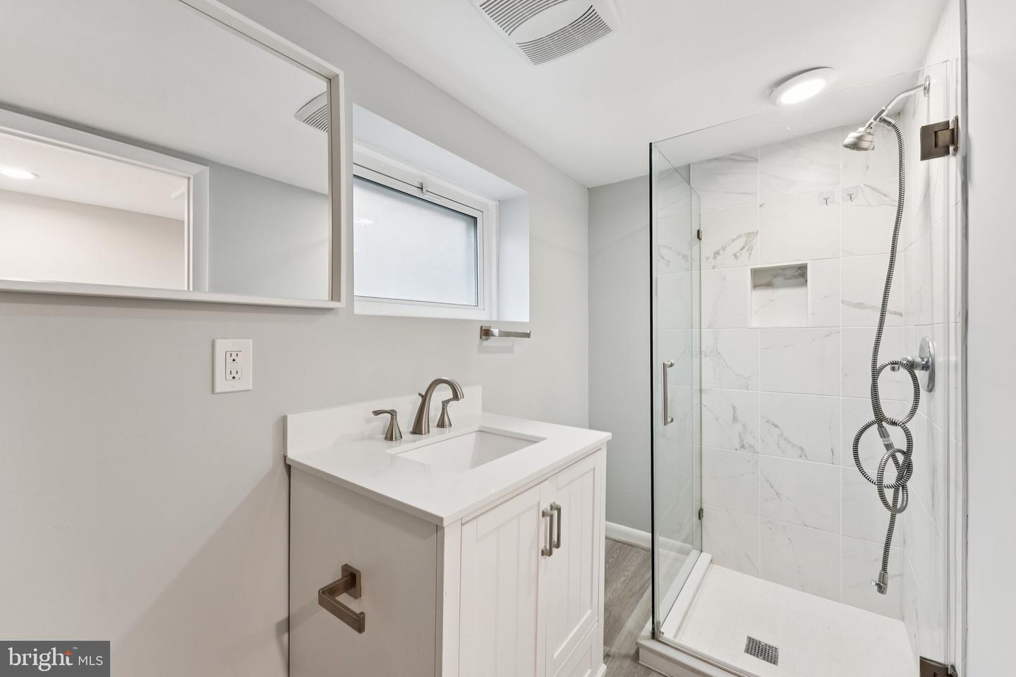 1617 OTIS ST NE, WASHINGTON, District Of Columbia 20018, 4 Bedrooms Bedrooms, ,3 BathroomsBathrooms,Residential,For sale,1617 OTIS ST NE,DCDC2211908 MLS # DCDC2211908 1617 OTIS ST NE, WASHINGTON, District Of Columbia 20018, 4 Bedrooms Bedrooms, ,3 BathroomsBathrooms,Residential,For sale,1617 OTIS ST NE,DCDC2211908 MLS # DCDC2211908