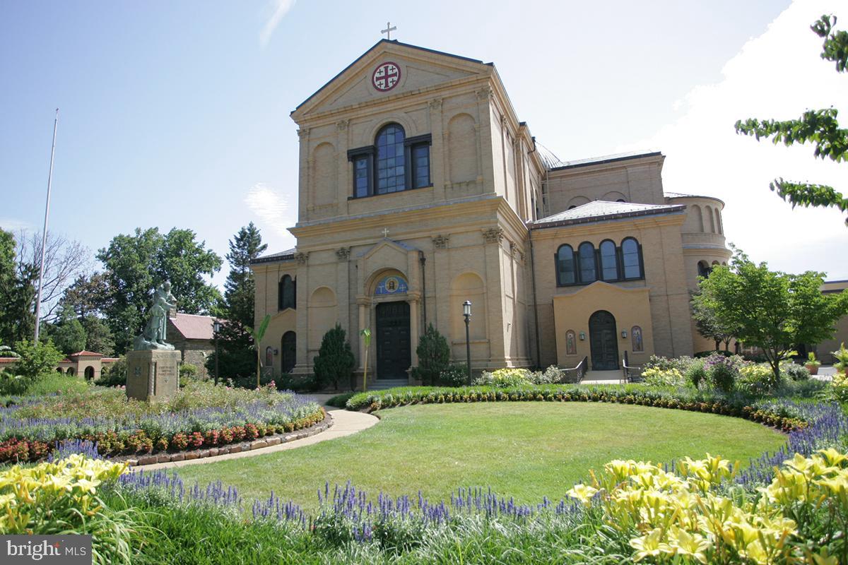 1617 OTIS ST NE, WASHINGTON, District Of Columbia 20018, 4 Bedrooms Bedrooms, ,3 BathroomsBathrooms,Residential,For sale,1617 OTIS ST NE,DCDC2211908 MLS # DCDC2211908 1617 OTIS ST NE, WASHINGTON, District Of Columbia 20018, 4 Bedrooms Bedrooms, ,3 BathroomsBathrooms,Residential,For sale,1617 OTIS ST NE,DCDC2211908 MLS # DCDC2211908