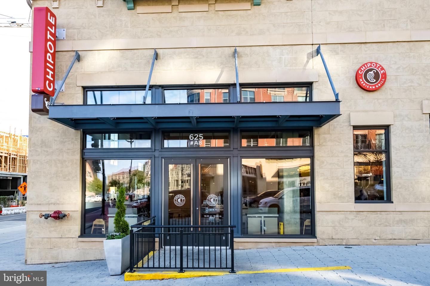 1617 OTIS ST NE, WASHINGTON, District Of Columbia 20018, 4 Bedrooms Bedrooms, ,3 BathroomsBathrooms,Residential,For sale,1617 OTIS ST NE,DCDC2211908 MLS # DCDC2211908 1617 OTIS ST NE, WASHINGTON, District Of Columbia 20018, 4 Bedrooms Bedrooms, ,3 BathroomsBathrooms,Residential,For sale,1617 OTIS ST NE,DCDC2211908 MLS # DCDC2211908