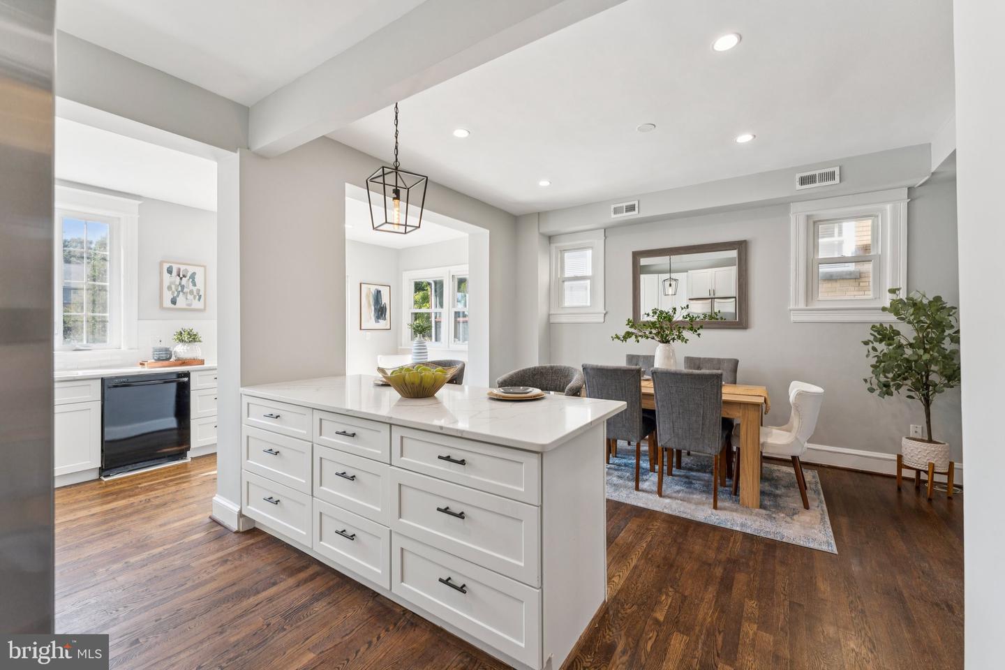 1617 OTIS ST NE, WASHINGTON, District Of Columbia 20018, 4 Bedrooms Bedrooms, ,3 BathroomsBathrooms,Residential,For sale,1617 OTIS ST NE,DCDC2211908 MLS # DCDC2211908 1617 OTIS ST NE, WASHINGTON, District Of Columbia 20018, 4 Bedrooms Bedrooms, ,3 BathroomsBathrooms,Residential,For sale,1617 OTIS ST NE,DCDC2211908 MLS # DCDC2211908