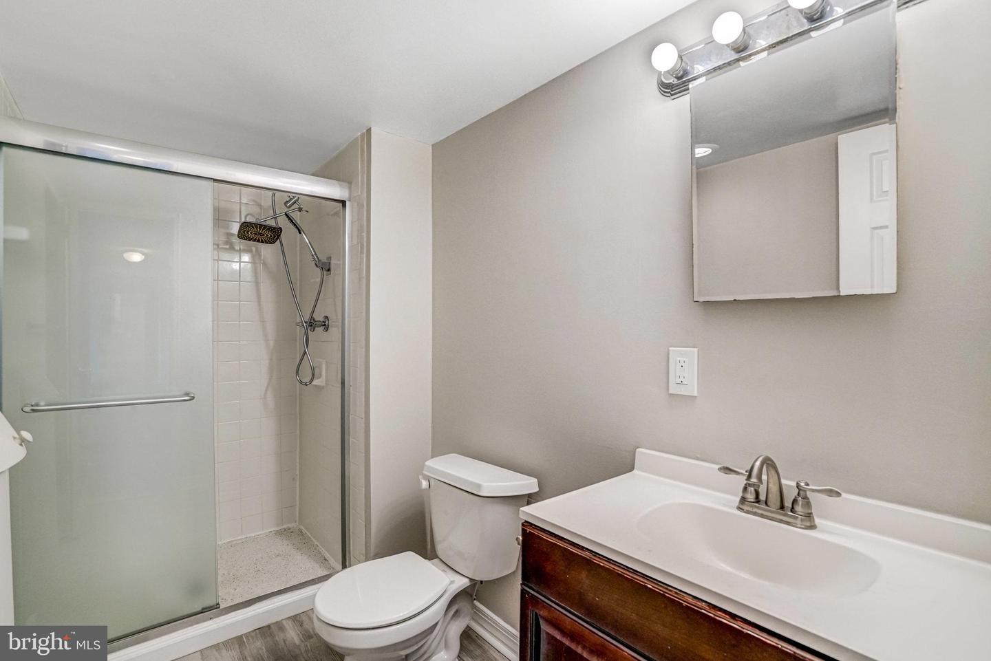 4600 S FOUR MILE RUN DR #1203, ARLINGTON, Virginia 22204, 3 Bedrooms Bedrooms, ,2 BathroomsBathrooms,Residential,For sale,4600 S FOUR MILE RUN DR #1203,VAAR2062174 MLS # VAAR2062174