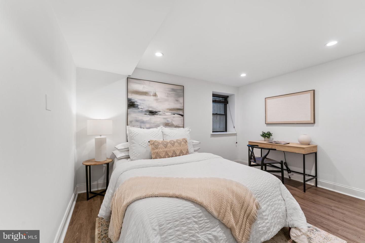 1861 CALIFORNIA ST NW #1, WASHINGTON, District Of Columbia 20009, 2 Bedrooms Bedrooms, ,2 BathroomsBathrooms,Residential,For sale,1861 CALIFORNIA ST NW #1,DCDC2216028 MLS # DCDC2216028