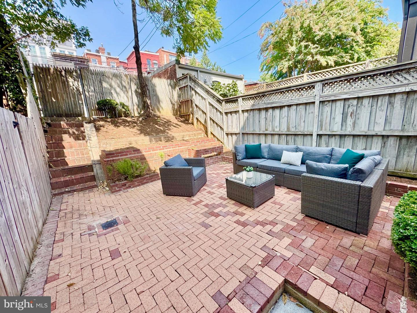 1861 CALIFORNIA ST NW #1, WASHINGTON, District Of Columbia 20009, 2 Bedrooms Bedrooms, ,2 BathroomsBathrooms,Residential,For sale,1861 CALIFORNIA ST NW #1,DCDC2216028 MLS # DCDC2216028
