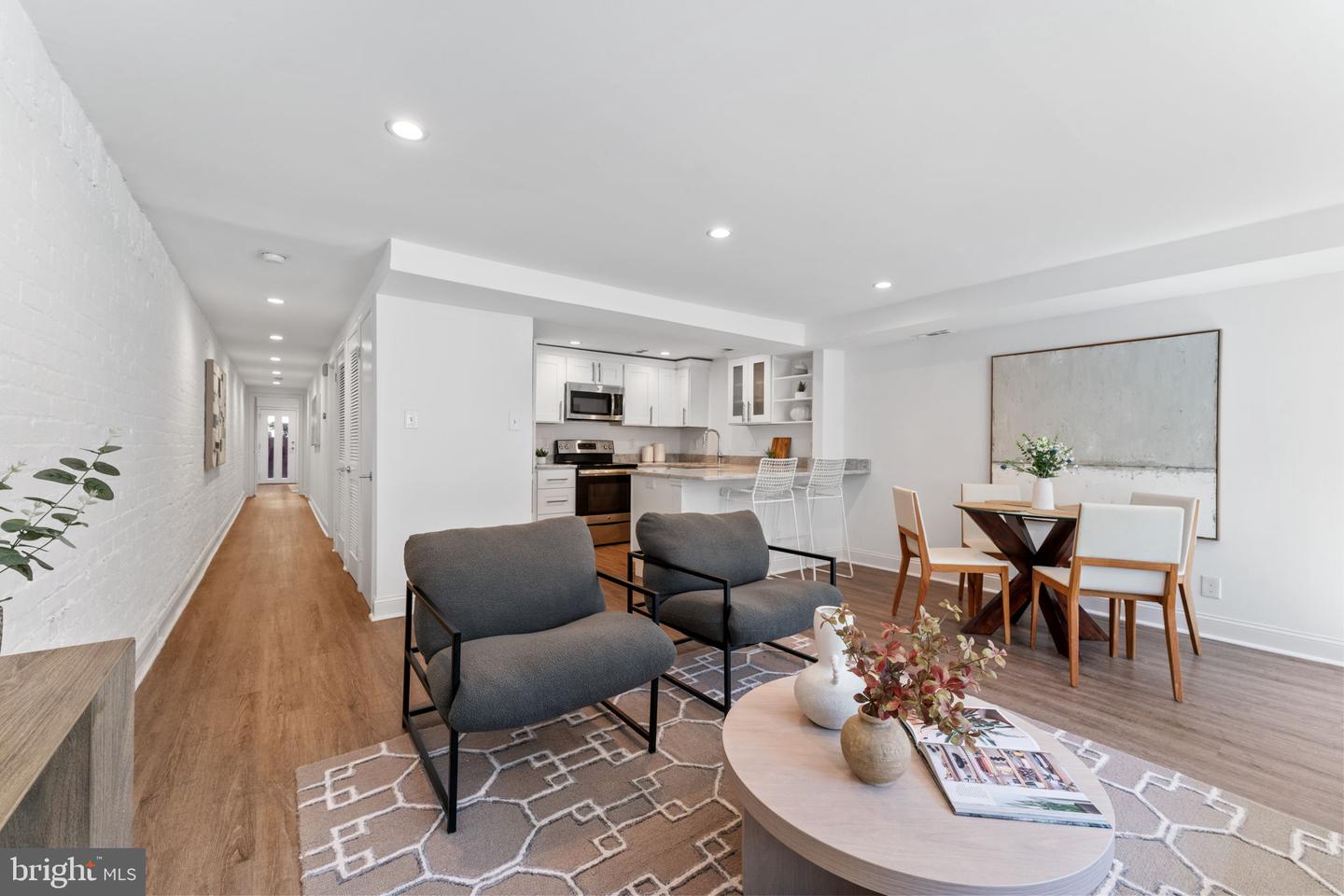 1861 CALIFORNIA ST NW #1, WASHINGTON, District Of Columbia 20009, 2 Bedrooms Bedrooms, ,2 BathroomsBathrooms,Residential,For sale,1861 CALIFORNIA ST NW #1,DCDC2216028 MLS # DCDC2216028