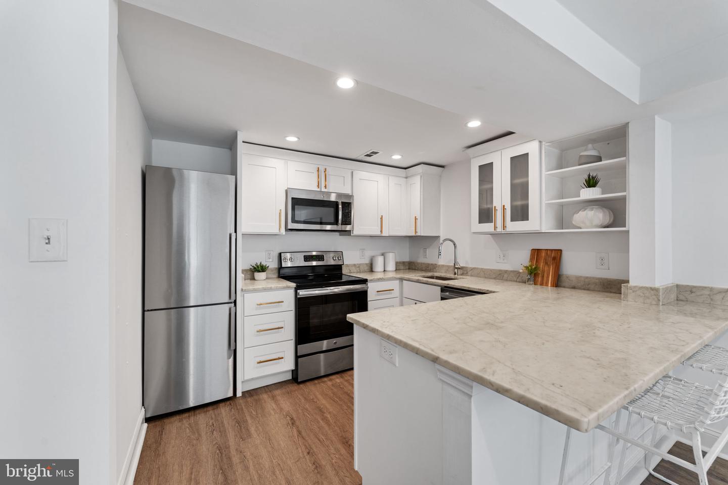 1861 CALIFORNIA ST NW #1, WASHINGTON, District Of Columbia 20009, 2 Bedrooms Bedrooms, ,2 BathroomsBathrooms,Residential,For sale,1861 CALIFORNIA ST NW #1,DCDC2216028 MLS # DCDC2216028