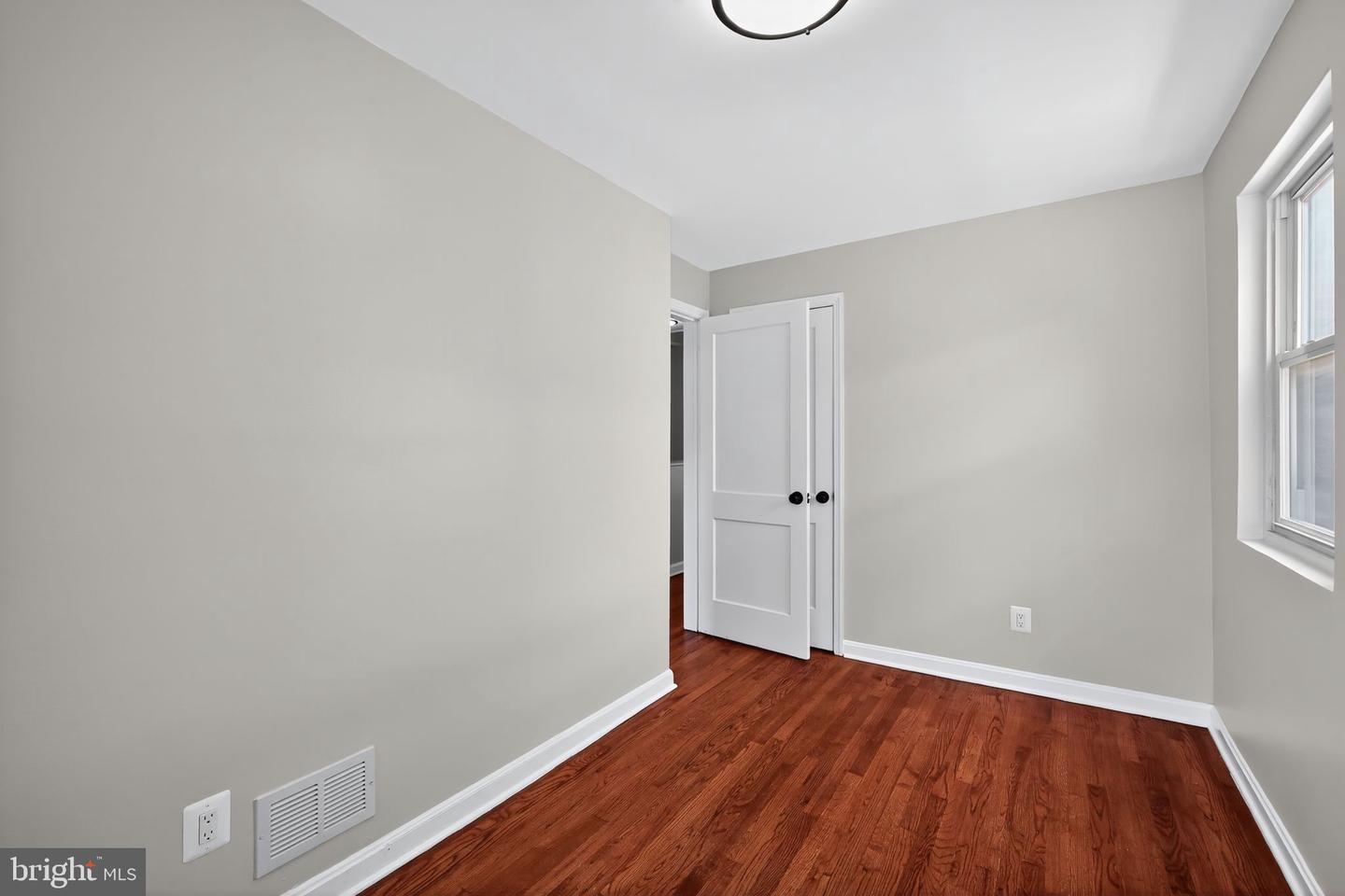 4238 SOUTHERN AVE SE, WASHINGTON, District Of Columbia 20019, 4 Bedrooms Bedrooms, ,2 BathroomsBathrooms,Residential,For sale,4238 SOUTHERN AVE SE,DCDC2217352 MLS # DCDC2217352