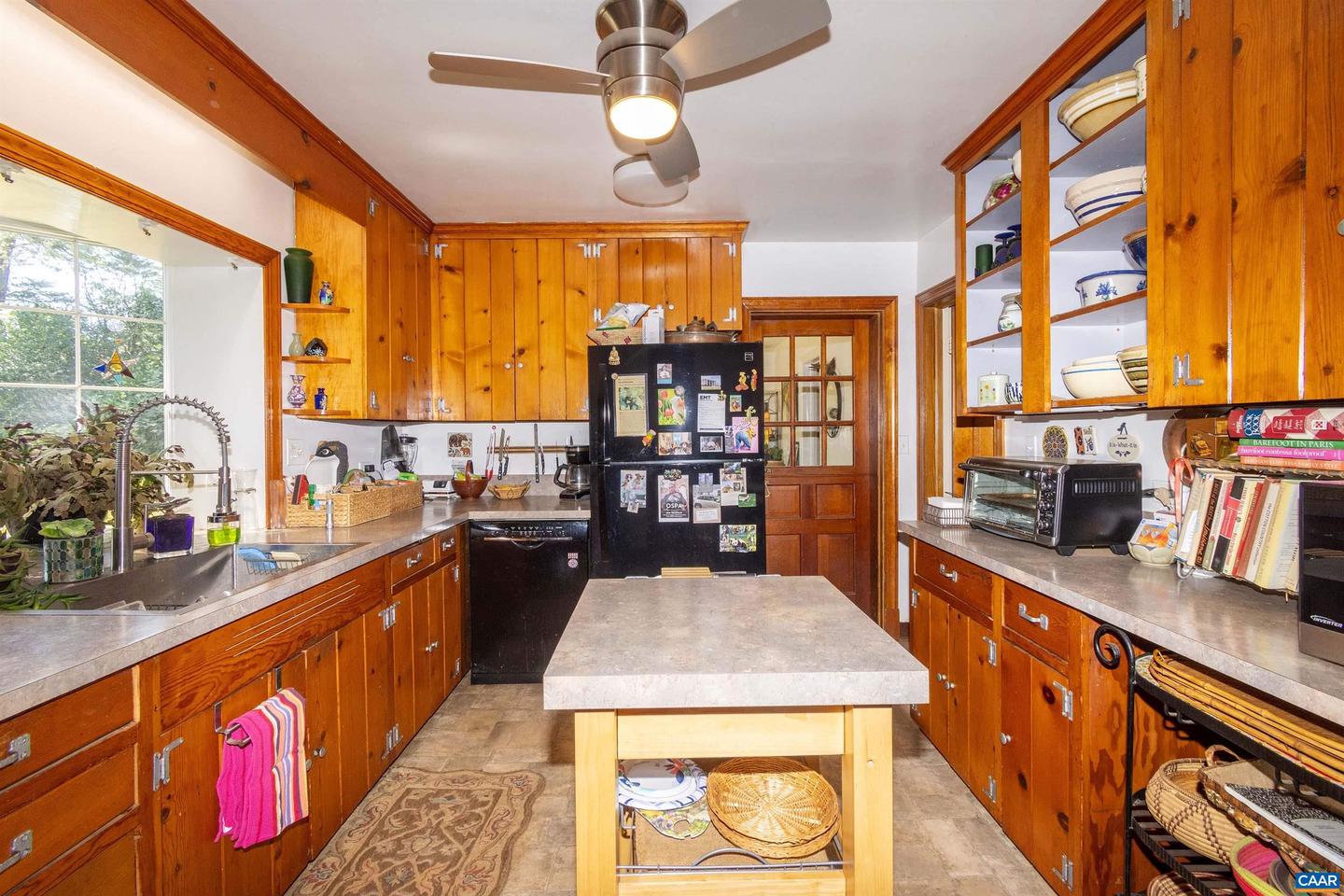 358 MAIN ST E 10 1/2 ST, ORANGE, Virginia 22960, 4 Bedrooms Bedrooms, ,3 BathroomsBathrooms,Residential,For sale,358 MAIN ST E 10 1/2 ST,668385 MLS # 668385