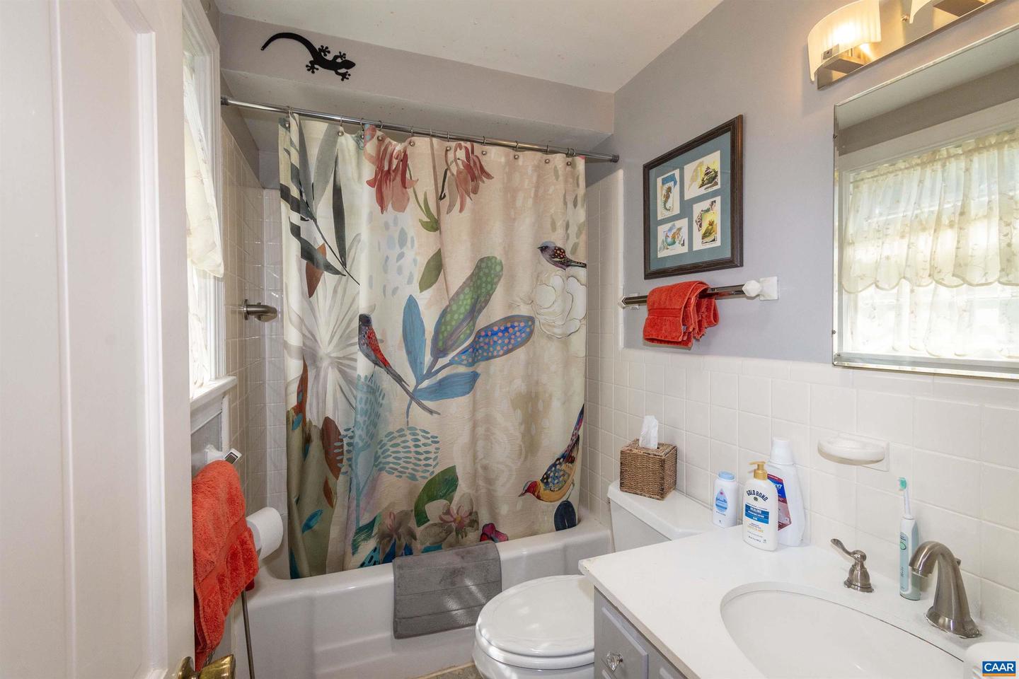 358 MAIN ST E 10 1/2 ST, ORANGE, Virginia 22960, 4 Bedrooms Bedrooms, ,3 BathroomsBathrooms,Residential,For sale,358 MAIN ST E 10 1/2 ST,668385 MLS # 668385