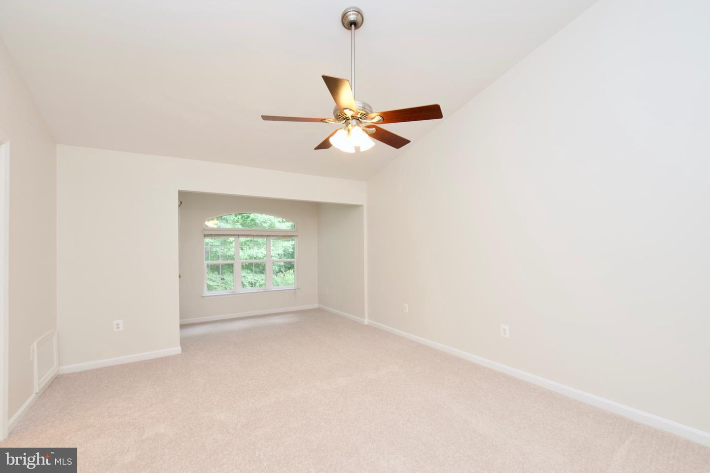 8393 JOVIN CIR, SPRINGFIELD, Virginia 22153, 3 Bedrooms Bedrooms, ,3 BathroomsBathrooms,Residential,For sale,8393 JOVIN CIR,VAFX2264336 MLS # VAFX2264336