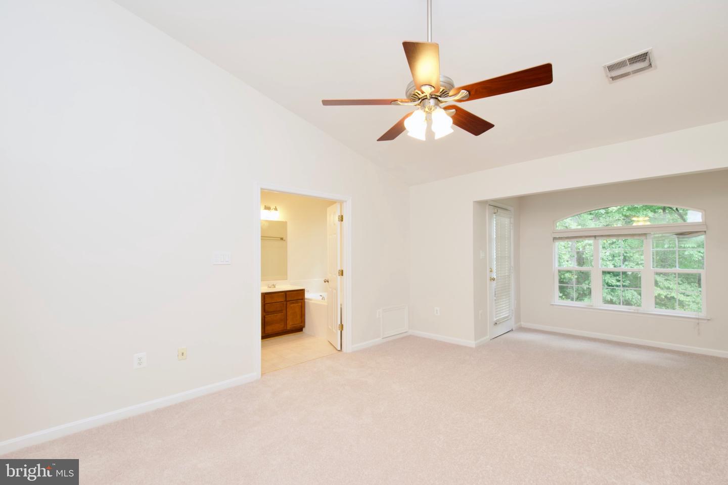 8393 JOVIN CIR, SPRINGFIELD, Virginia 22153, 3 Bedrooms Bedrooms, ,3 BathroomsBathrooms,Residential,For sale,8393 JOVIN CIR,VAFX2264336 MLS # VAFX2264336
