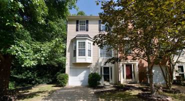8393 JOVIN CIR, SPRINGFIELD, Virginia 22153, 3 Bedrooms Bedrooms, ,3 BathroomsBathrooms,Residential,For sale,8393 JOVIN CIR,VAFX2264336 MLS # VAFX2264336