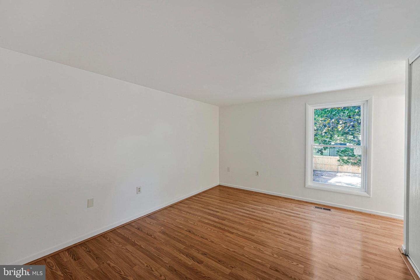 1257 MAGNOLIA LN, HERNDON, Virginia 20170, 4 Bedrooms Bedrooms, ,2 BathroomsBathrooms,Residential,For sale,1257 MAGNOLIA LN,VAFX2264702 MLS # VAFX2264702