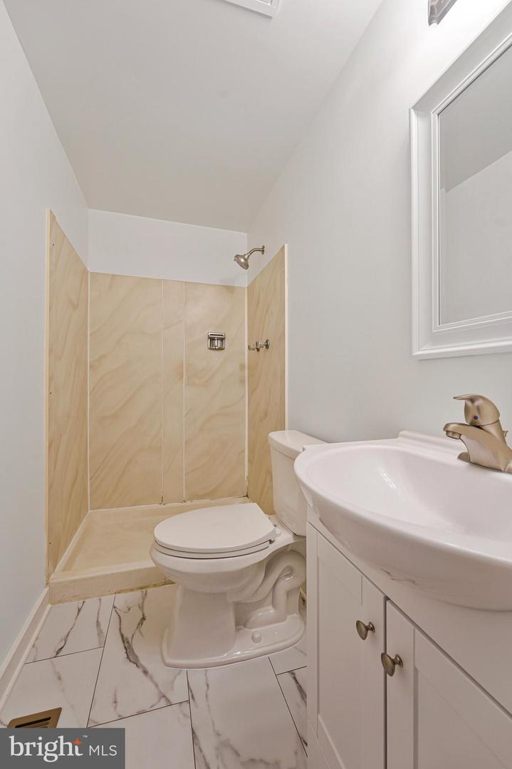 1257 MAGNOLIA LN, HERNDON, Virginia 20170, 4 Bedrooms Bedrooms, ,2 BathroomsBathrooms,Residential,For sale,1257 MAGNOLIA LN,VAFX2264702 MLS # VAFX2264702