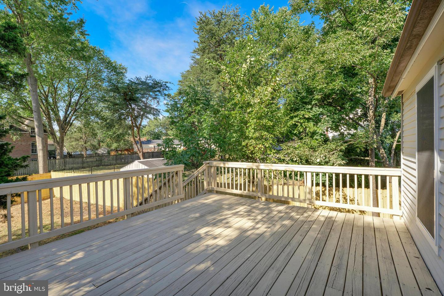 1257 MAGNOLIA LN, HERNDON, Virginia 20170, 4 Bedrooms Bedrooms, ,2 BathroomsBathrooms,Residential,For sale,1257 MAGNOLIA LN,VAFX2264702 MLS # VAFX2264702