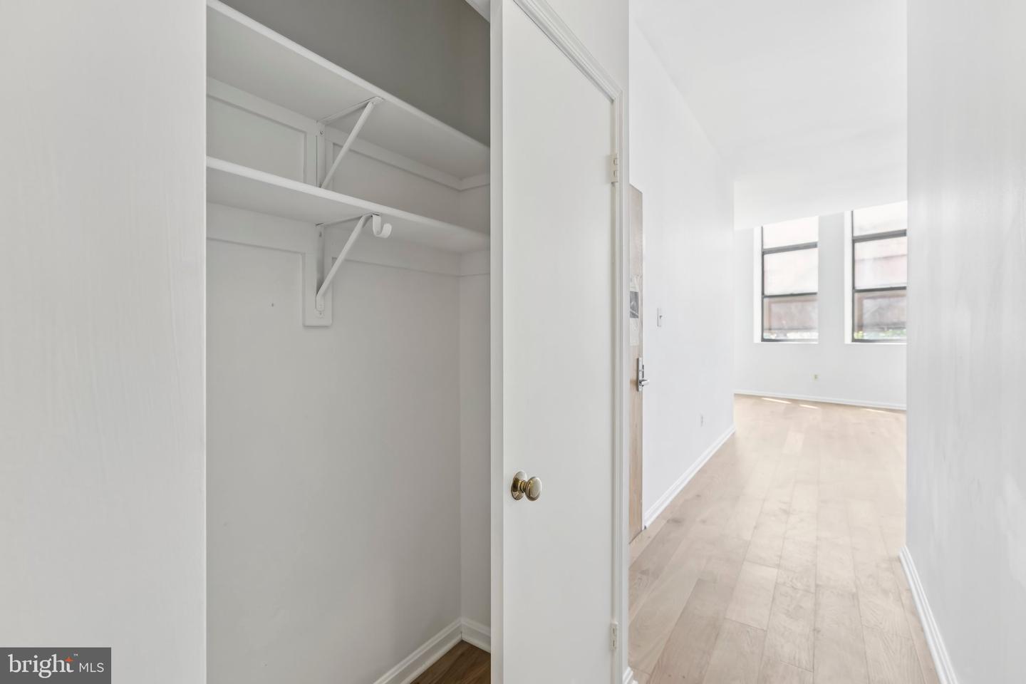 3299 K ST NW #304, WASHINGTON, District Of Columbia 20007, 1 Bedroom Bedrooms, ,1 BathroomBathrooms,Residential,For sale,3299 K ST NW #304,DCDC2220546 MLS # DCDC2220546