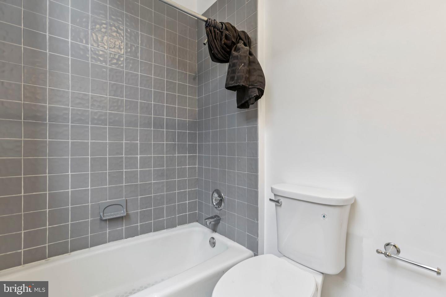 3299 K ST NW #304, WASHINGTON, District Of Columbia 20007, 1 Bedroom Bedrooms, ,1 BathroomBathrooms,Residential,For sale,3299 K ST NW #304,DCDC2220546 MLS # DCDC2220546