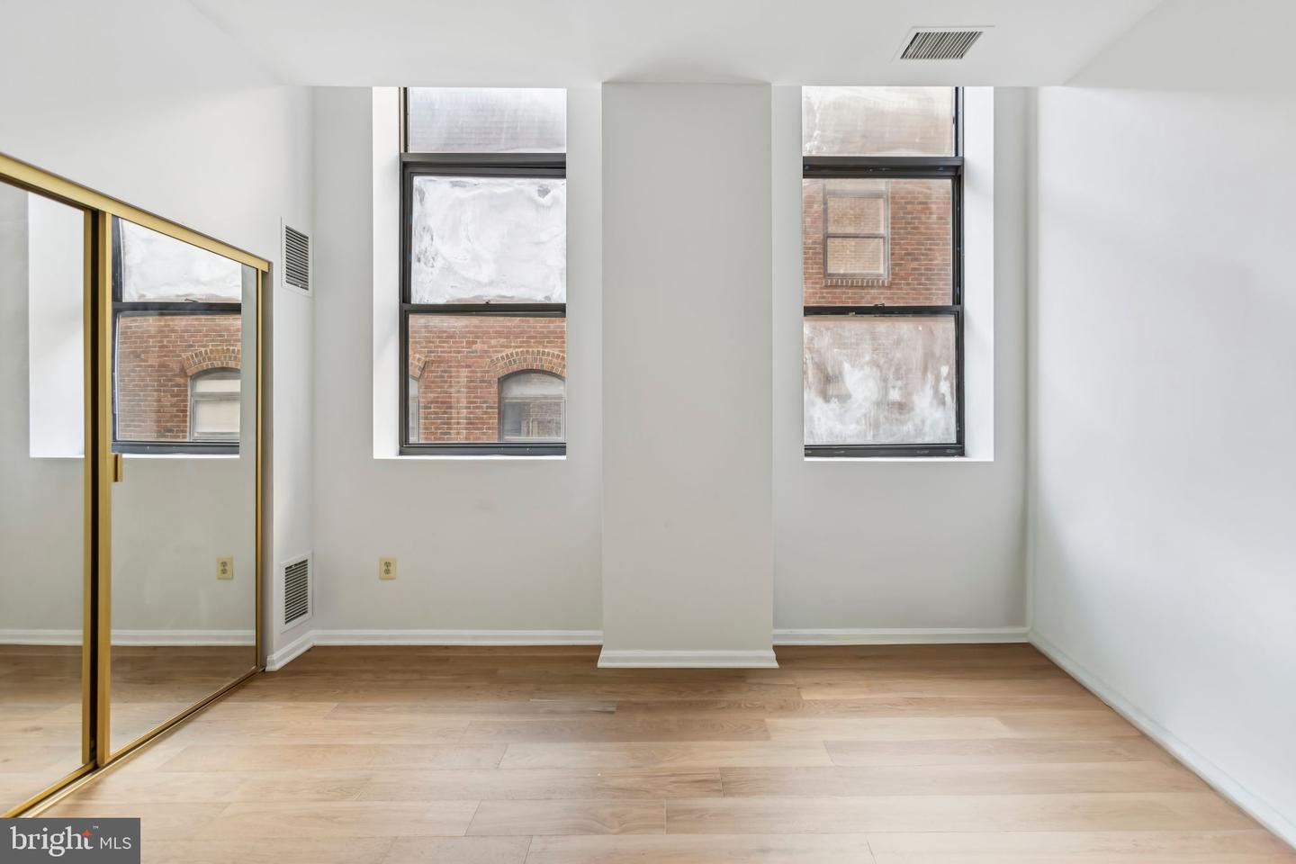 3299 K ST NW #304, WASHINGTON, District Of Columbia 20007, 1 Bedroom Bedrooms, ,1 BathroomBathrooms,Residential,For sale,3299 K ST NW #304,DCDC2220546 MLS # DCDC2220546