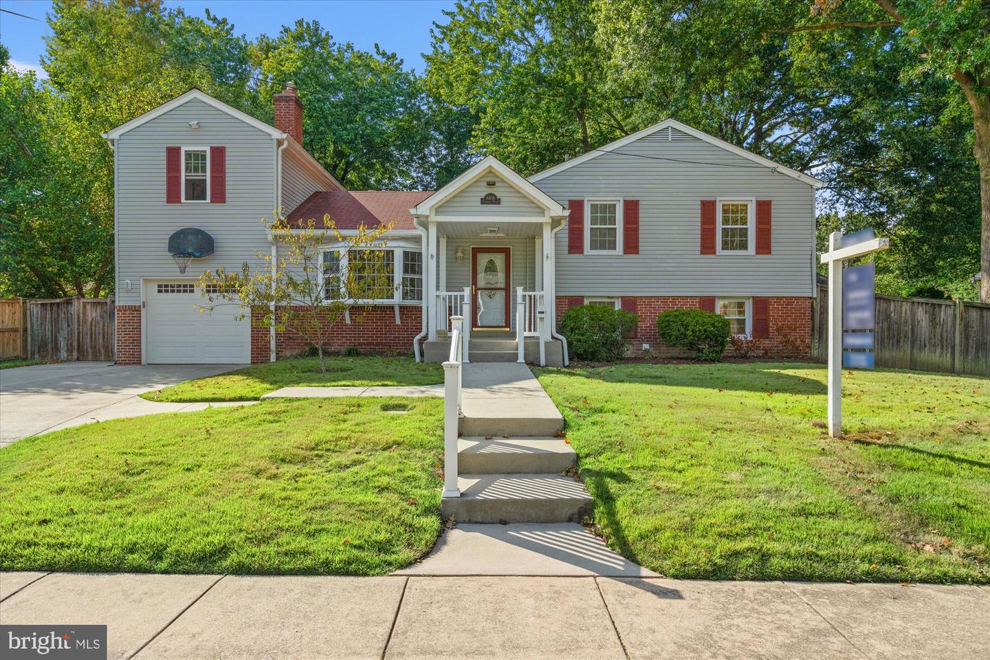 8408 CONOVER PL, ALEXANDRIA, Virginia 22308, 5 Bedrooms Bedrooms, ,2 BathroomsBathrooms,Residential,For sale,8408 CONOVER PL,VAFX2265230 MLS # VAFX2265230