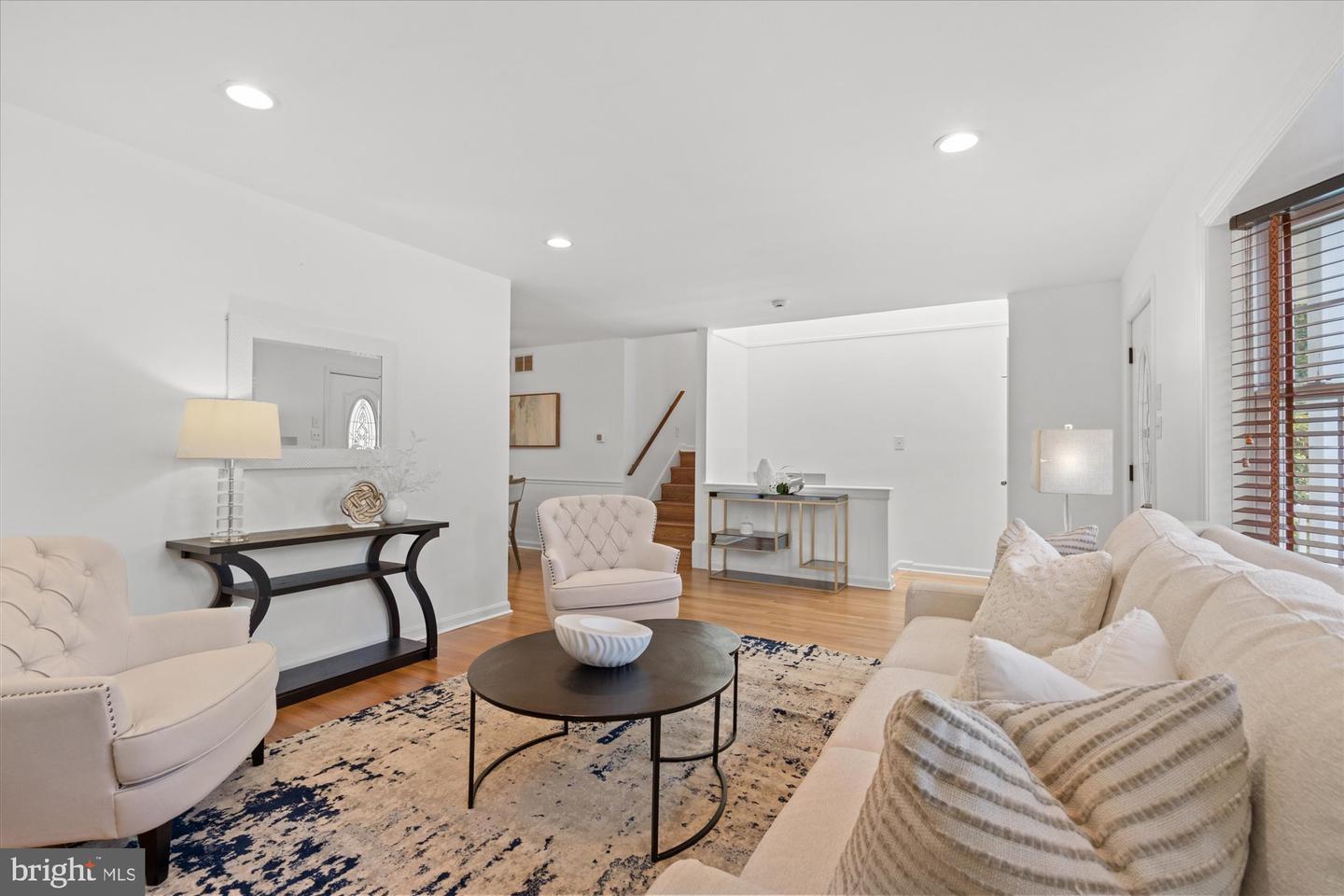 8408 CONOVER PL, ALEXANDRIA, Virginia 22308, 5 Bedrooms Bedrooms, ,2 BathroomsBathrooms,Residential,For sale,8408 CONOVER PL,VAFX2265230 MLS # VAFX2265230