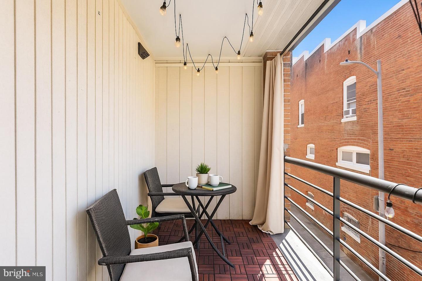 1461 GIRARD ST NW #201, WASHINGTON, District Of Columbia 20009, 2 Bedrooms Bedrooms, 3 Rooms Rooms,1 BathroomBathrooms,Residential,For sale,1461 GIRARD ST NW #201,DCDC2220994 MLS # DCDC2220994 1461 GIRARD ST NW #201, WASHINGTON, District Of Columbia 20009, 2 Bedrooms Bedrooms, 3 Rooms Rooms,1 BathroomBathrooms,Residential,For sale,1461 GIRARD ST NW #201,DCDC2220994 MLS # DCDC2220994