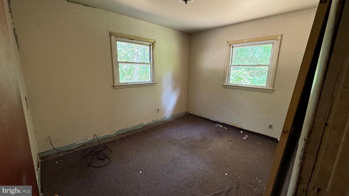 14405 MILLBANK RD, KING GEORGE, Virginia 22485, 5 Bedrooms Bedrooms, ,2 BathroomsBathrooms,Residential,For sale,14405 MILLBANK RD,VAKG2006976 MLS # VAKG2006976