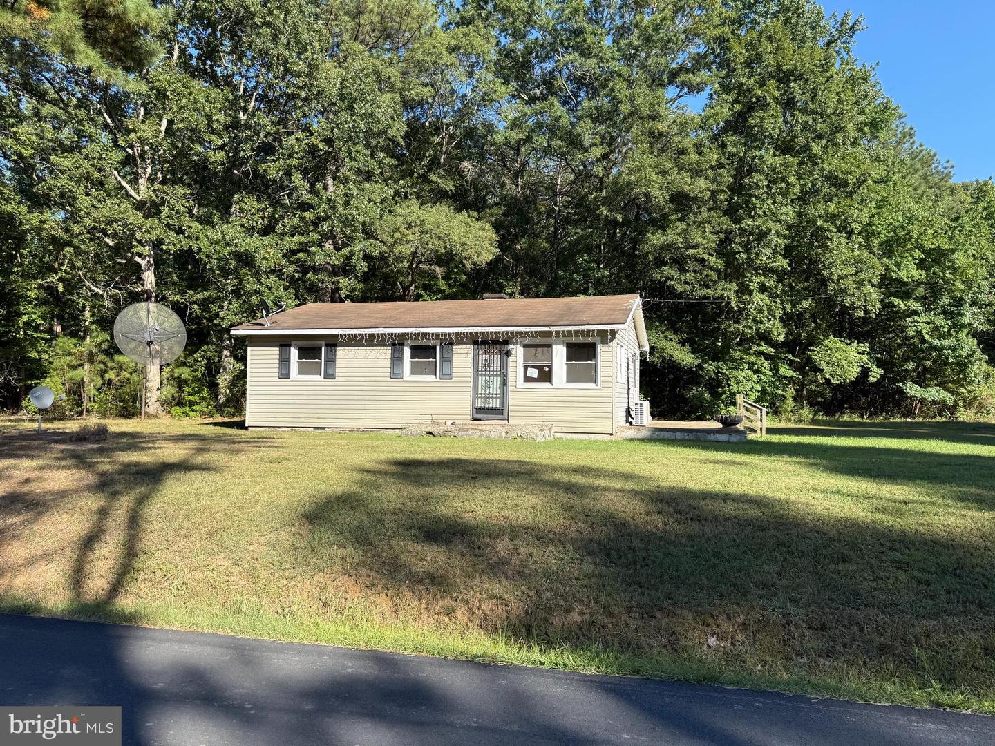 14405 MILLBANK RD, KING GEORGE, Virginia 22485, 5 Bedrooms Bedrooms, ,2 BathroomsBathrooms,Residential,For sale,14405 MILLBANK RD,VAKG2006976 MLS # VAKG2006976