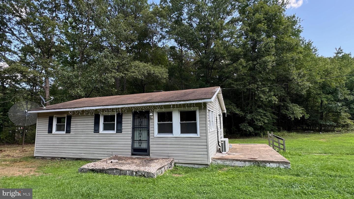 14405 MILLBANK RD, KING GEORGE, Virginia 22485, 5 Bedrooms Bedrooms, ,2 BathroomsBathrooms,Residential,For sale,14405 MILLBANK RD,VAKG2006976 MLS # VAKG2006976