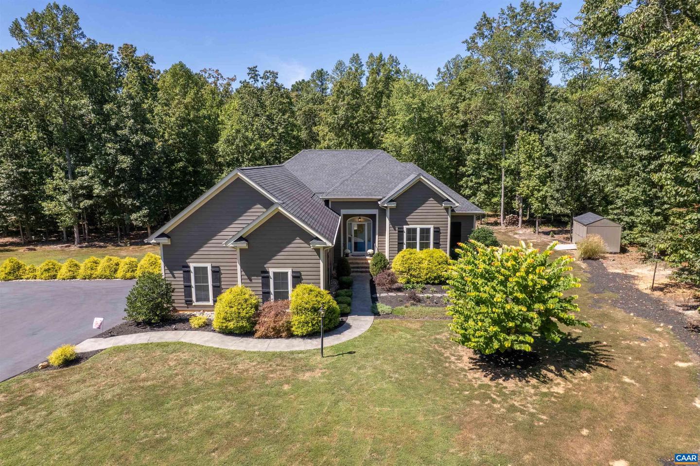 184 WALNUT VIEW DR, TROY, Virginia 22974, 3 Bedrooms Bedrooms, ,2 BathroomsBathrooms,Residential,For sale,184 WALNUT VIEW DR,668729 MLS # 668729