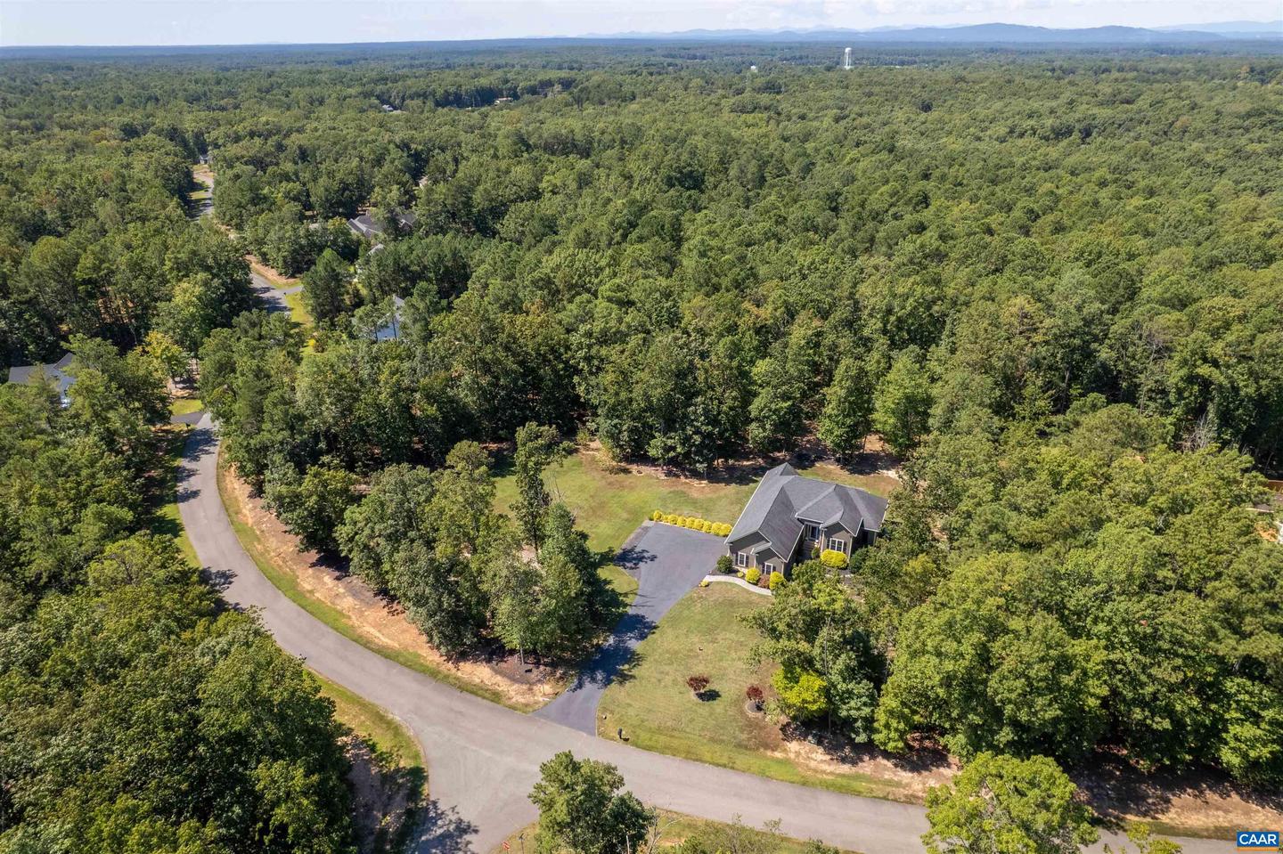 184 WALNUT VIEW DR, TROY, Virginia 22974, 3 Bedrooms Bedrooms, ,2 BathroomsBathrooms,Residential,For sale,184 WALNUT VIEW DR,668729 MLS # 668729