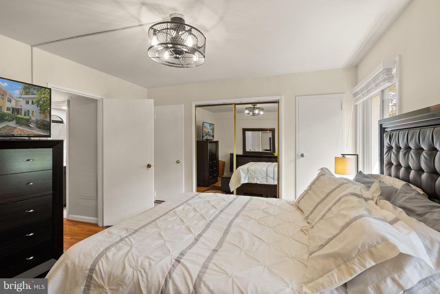 749 3RD ST SW #401, WASHINGTON, District Of Columbia 20024, 3 Bedrooms Bedrooms, ,2 BathroomsBathrooms,Residential,For sale,749 3RD ST SW #401,DCDC2221144 MLS # DCDC2221144