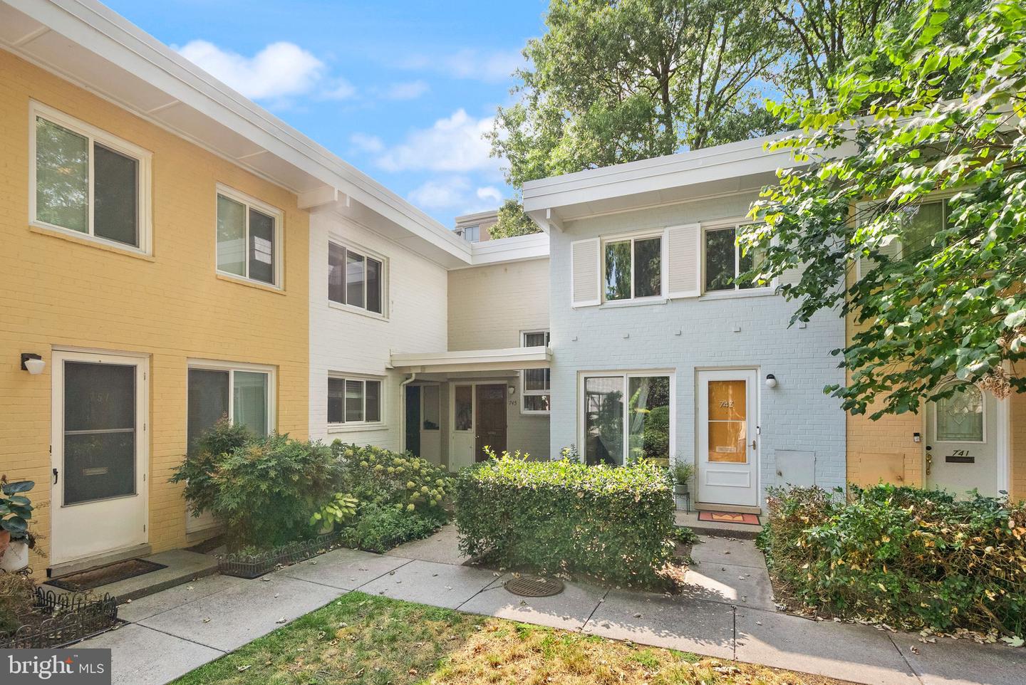 749 3RD ST SW #401, WASHINGTON, District Of Columbia 20024, 3 Bedrooms Bedrooms, ,2 BathroomsBathrooms,Residential,For sale,749 3RD ST SW #401,DCDC2221144 MLS # DCDC2221144
