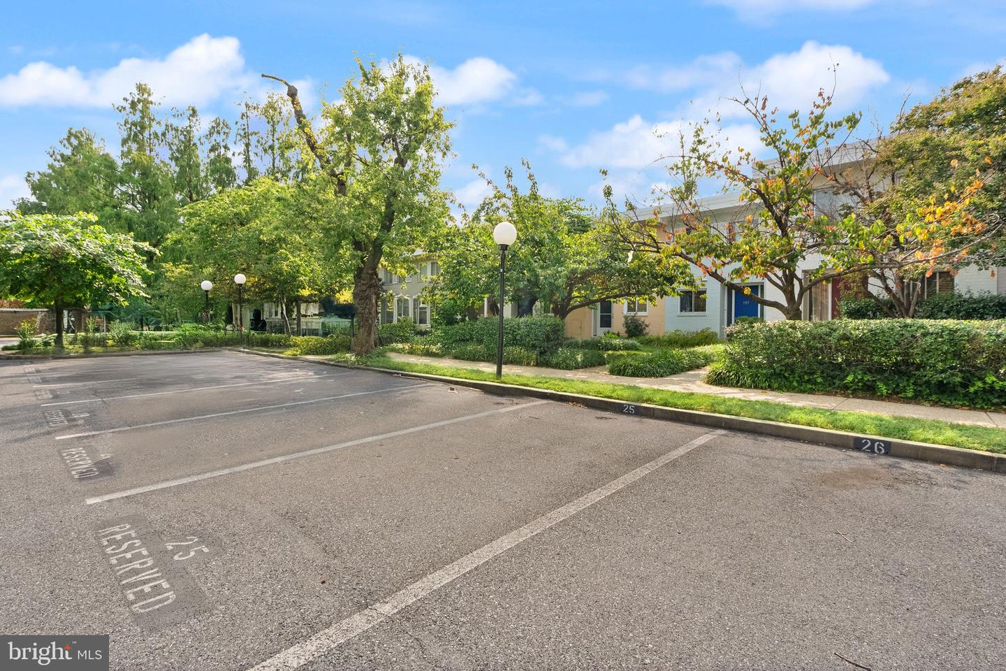 749 3RD ST SW #401, WASHINGTON, District Of Columbia 20024, 3 Bedrooms Bedrooms, ,2 BathroomsBathrooms,Residential,For sale,749 3RD ST SW #401,DCDC2221144 MLS # DCDC2221144