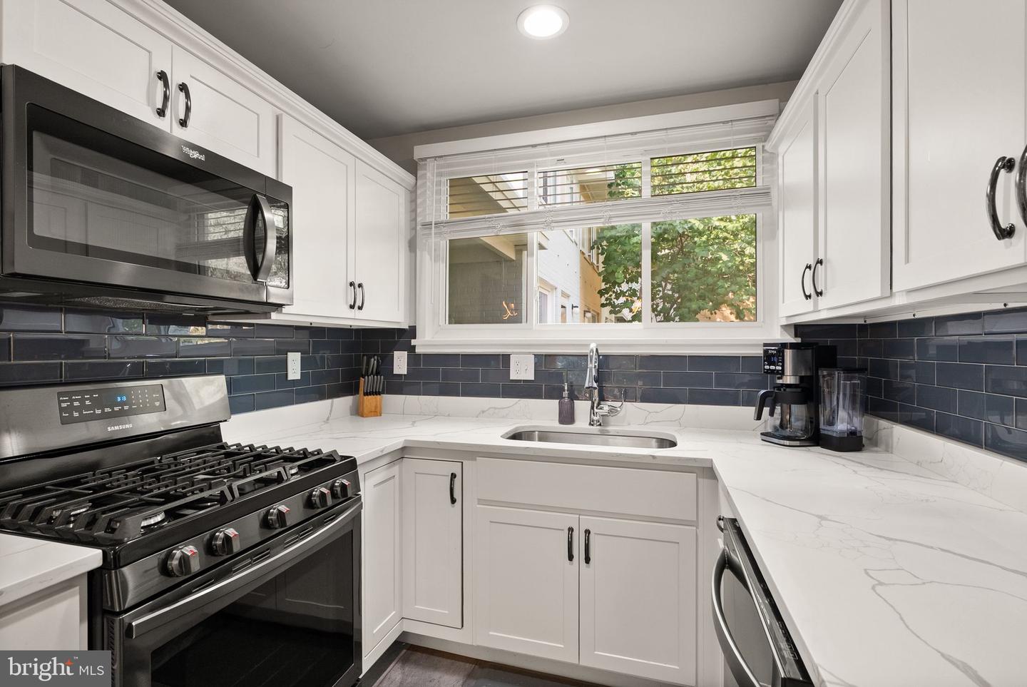 749 3RD ST SW #401, WASHINGTON, District Of Columbia 20024, 3 Bedrooms Bedrooms, ,2 BathroomsBathrooms,Residential,For sale,749 3RD ST SW #401,DCDC2221144 MLS # DCDC2221144