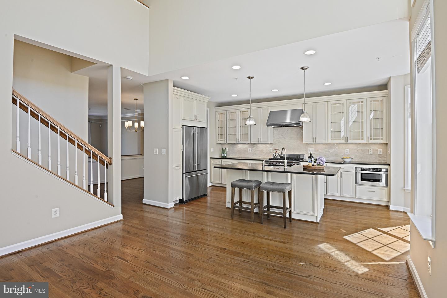 1924 LOGAN MANOR DR, RESTON, Virginia 20190, 3 Bedrooms Bedrooms, ,3 BathroomsBathrooms,Residential,For sale,1924 LOGAN MANOR DR,VAFX2265656 MLS # VAFX2265656