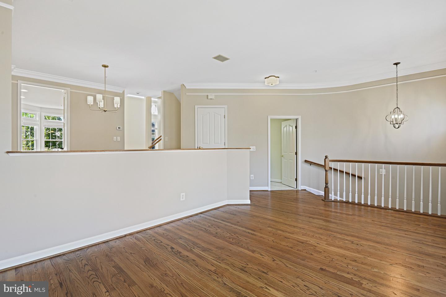 1924 LOGAN MANOR DR, RESTON, Virginia 20190, 3 Bedrooms Bedrooms, ,3 BathroomsBathrooms,Residential,For sale,1924 LOGAN MANOR DR,VAFX2265656 MLS # VAFX2265656