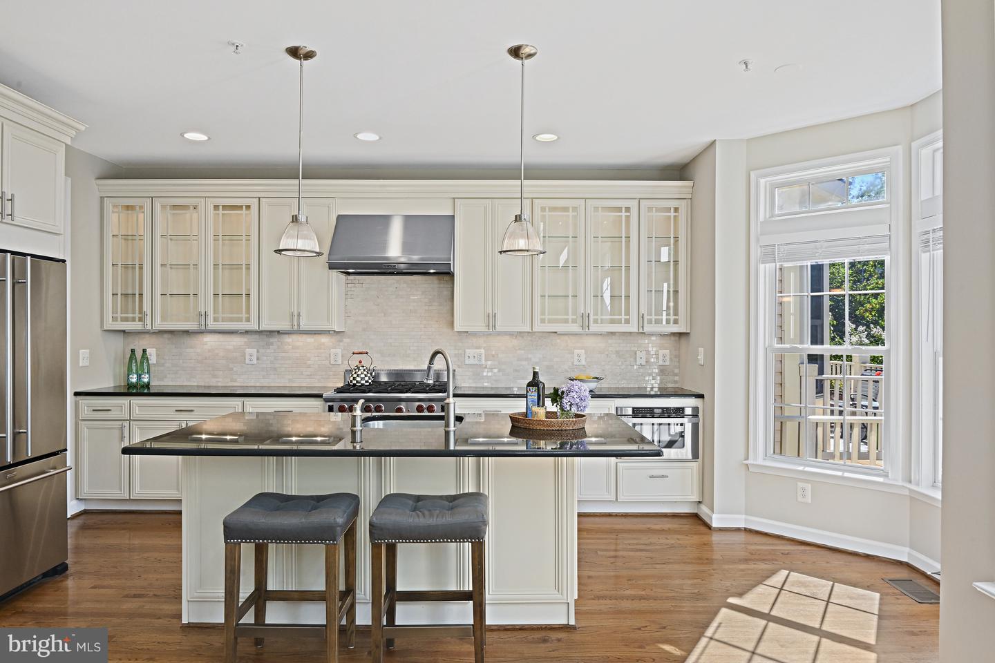 1924 LOGAN MANOR DR, RESTON, Virginia 20190, 3 Bedrooms Bedrooms, ,3 BathroomsBathrooms,Residential,For sale,1924 LOGAN MANOR DR,VAFX2265656 MLS # VAFX2265656