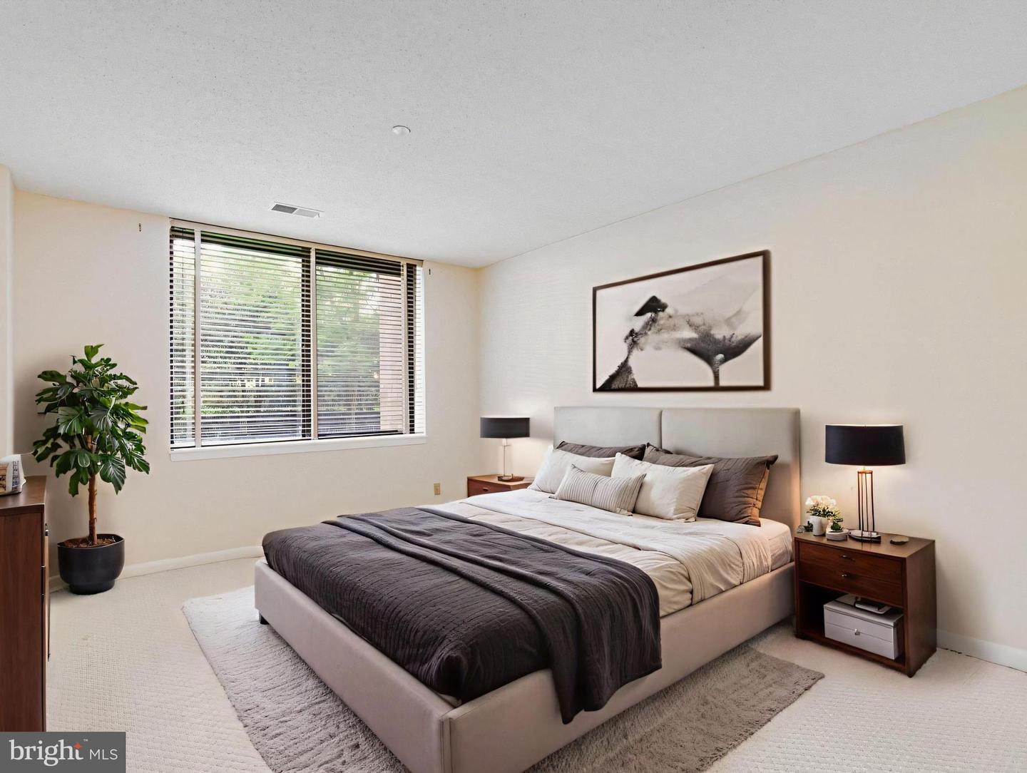 3709 S GEORGE MASON DR #T3E, FALLS CHURCH, Virginia 22041, 2 Bedrooms Bedrooms, ,2 BathroomsBathrooms,Residential,For sale,3709 S GEORGE MASON DR #T3E,VAFX2265788 MLS # VAFX2265788 3709 S GEORGE MASON DR #T3E, FALLS CHURCH, Virginia 22041, 2 Bedrooms Bedrooms, ,2 BathroomsBathrooms,Residential,For sale,3709 S GEORGE MASON DR #T3E,VAFX2265788 MLS # VAFX2265788